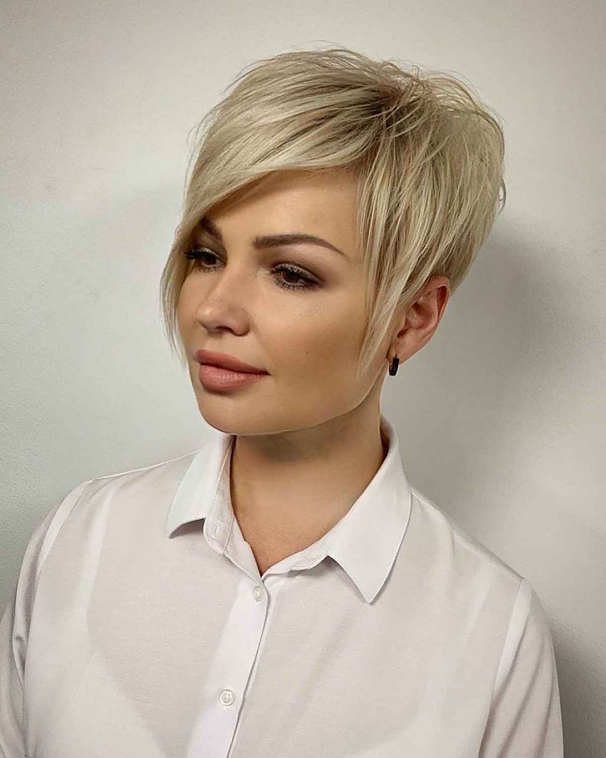 Hottest Short Asymmetrical Haircuts Pinterest