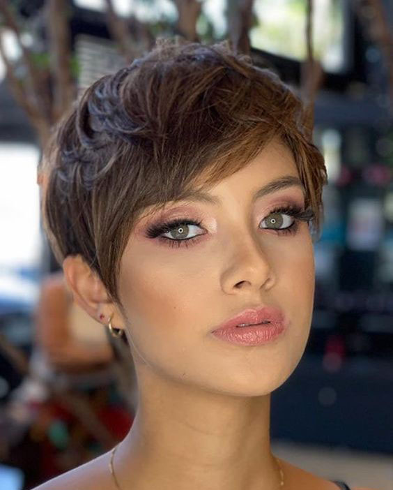 57 Hottest Short Hairstyles, Short Haircuts 2024 - Page 42 of 57
