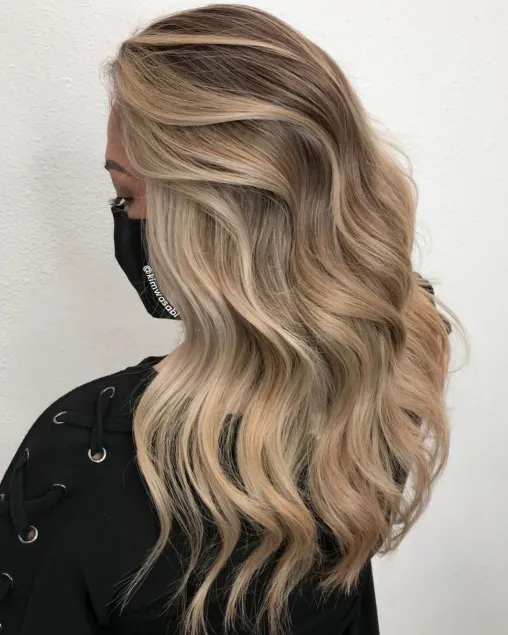 honey blonde hair