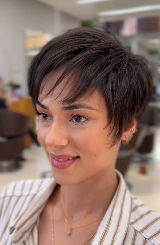 haircut stories, tiktok hair, scene hair, hair clinic, hair restoration, hairlosstalk, hair clinic near me, hair loss treatment, hair transplant near me, prom hairstyles,