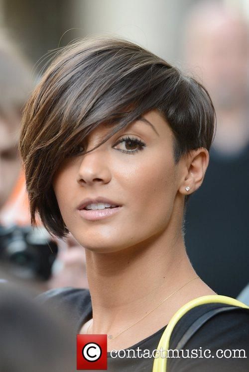 short hairstyle with fringe