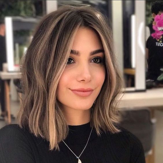 bob haircut, medium-length hair,