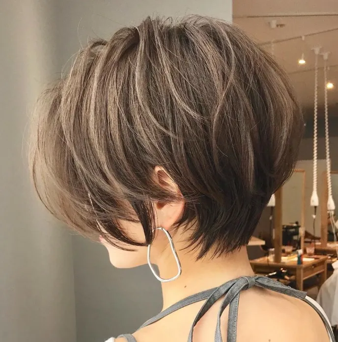 pixie cut, pixie haircut,