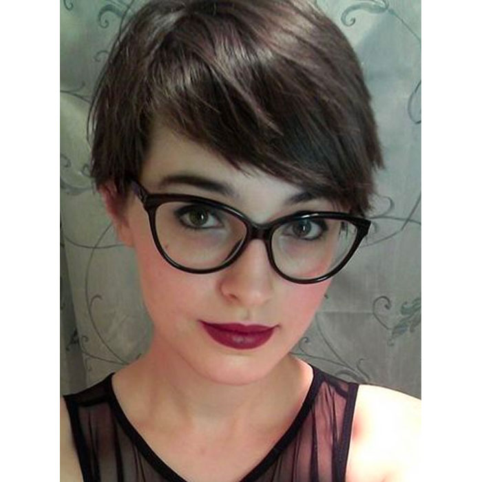33 Best Short Haircuts for Glasses Wearers Page 8 of 33