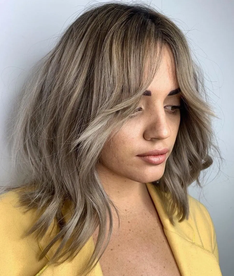 medium length hairstyle