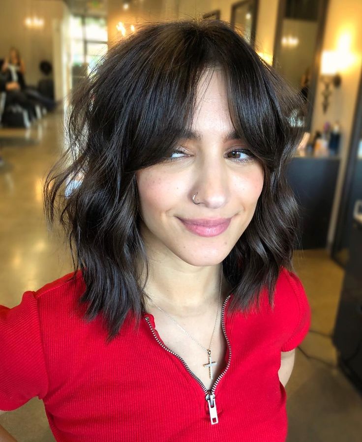 medium length hairstyle