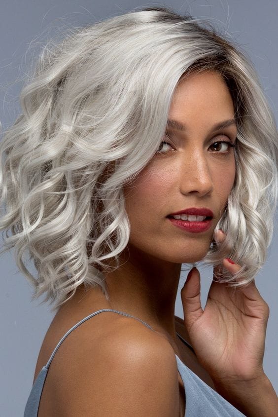 blurred bob, bob haircut, bob cut,